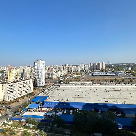 Є Генератор 1Кім Осокорки Вул Бориса Гмирі 20 Жк Патріотика Kiev Esterno foto